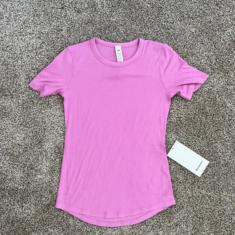 Lululemon Hold Tight Short Sleeve-Dahlia Mauve